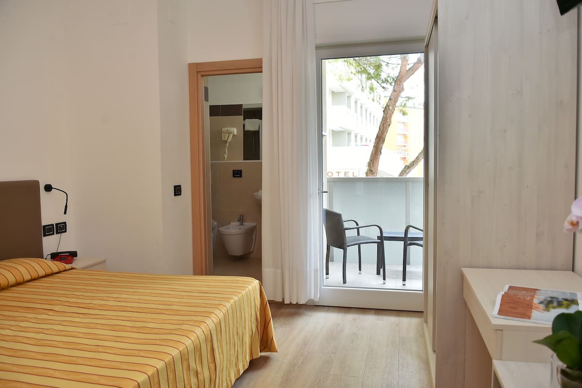 1 bedroom, minibar, in-room safe, desk