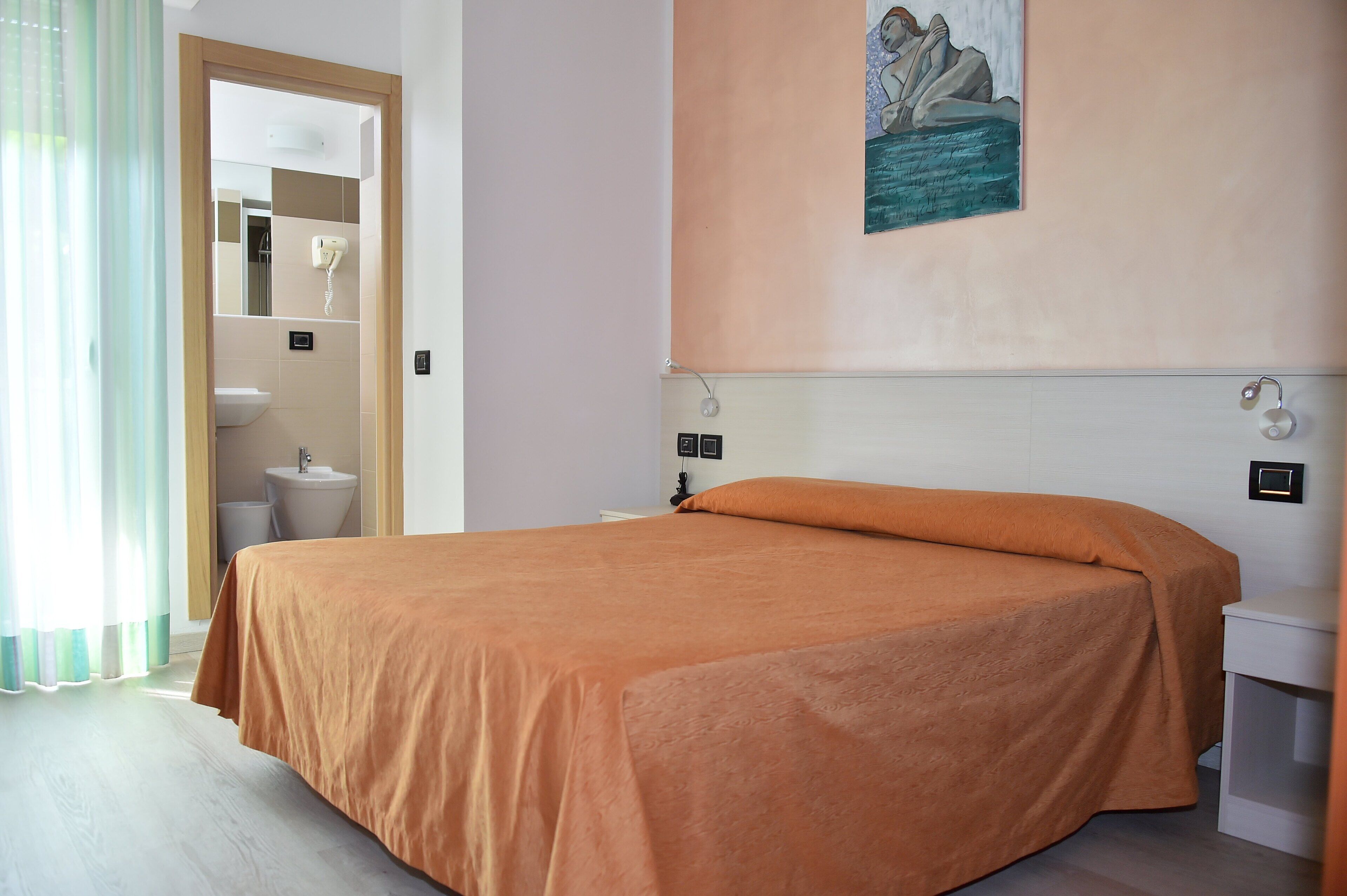 1 bedroom, minibar, in-room safe, desk