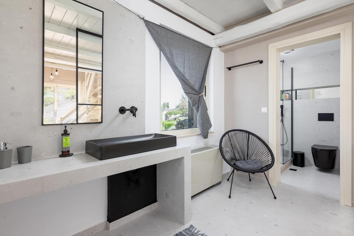 Deluxe Loft