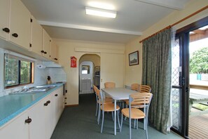 Family Cabin | Private kitchen | Fridge, microwave, coffee/tea maker, electric kettle