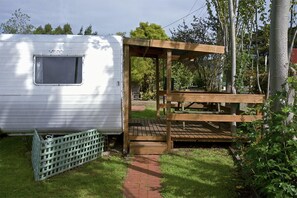 Property grounds - Triabunna Cabin and Caravan Park (Triabunna)