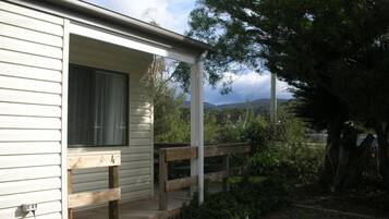 Executive Cabin | Balkoni