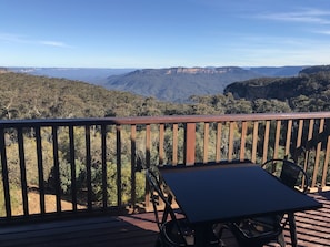 The Loft Suite | Terrace/patio - Valley of the Waters B&B (Wentworth Falls)