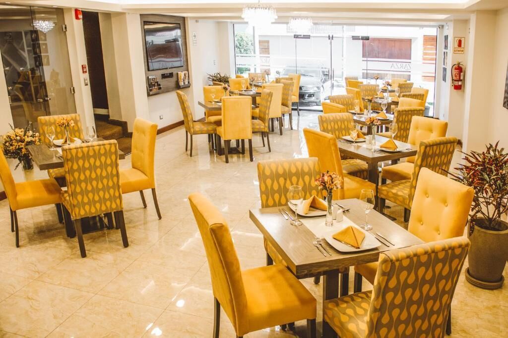 breakfast and lunch served, local cuisine