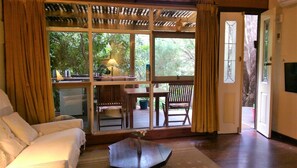 Cabin, 1 Bedroom, Garden View, Garden Area