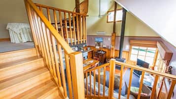 Standard-Apartment, 2 Schlafzimmer (The Pines Seaview Cottage) | Wohnbereich