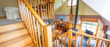 Standard-Apartment, 2 Schlafzimmer (The Pines Seaview Cottage) | Wohnbereich