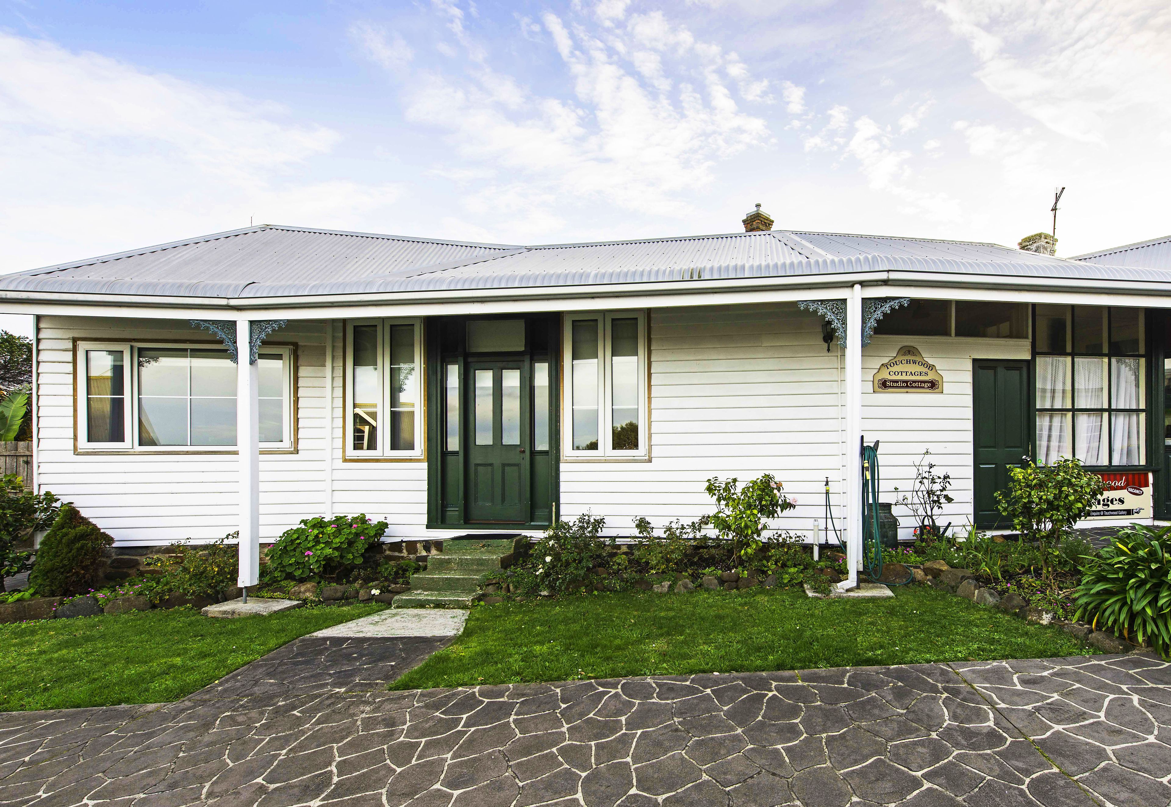 Angel's Aisle Cottages — image 29