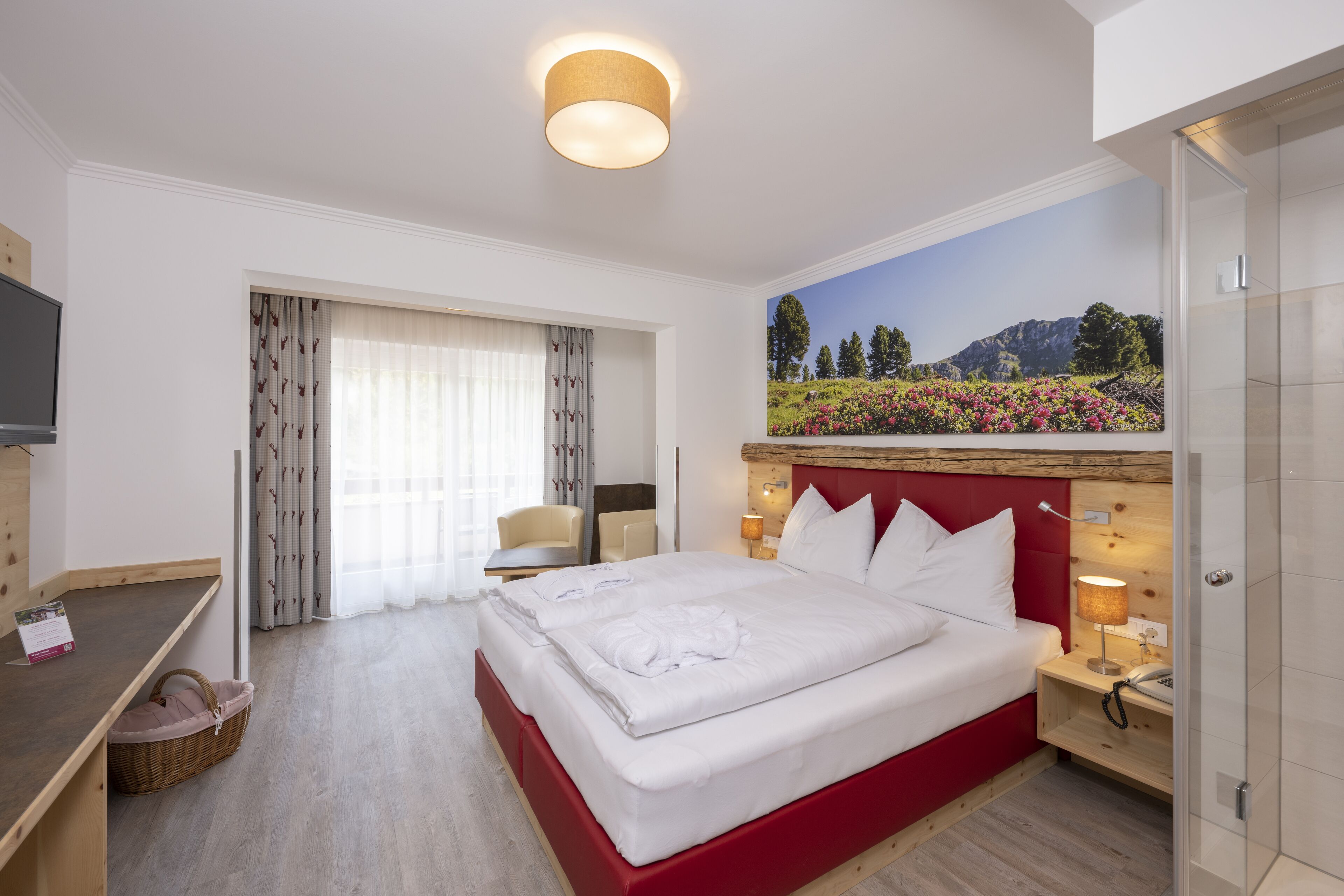 double room, balcony | hypo-allergenic bedding, in-room safe, individually decorated