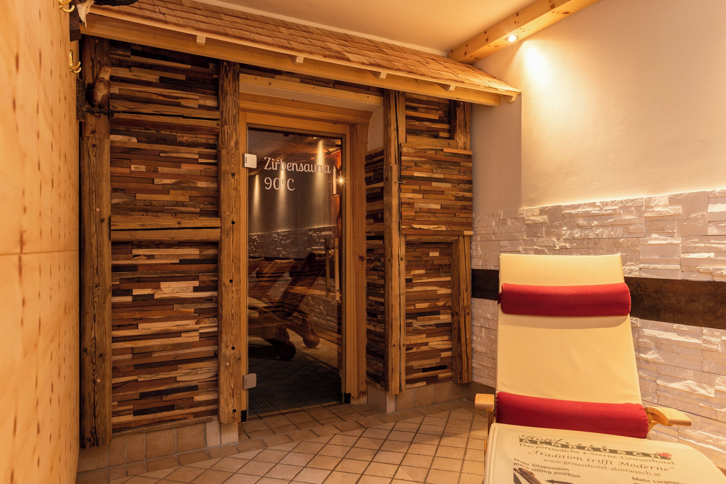 Phòng xông hơi sauna