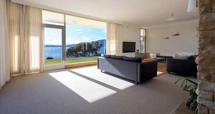 Riverfront Motel & Restaurant