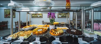 Hotel Golden Park Curitiba by Nacional Inn