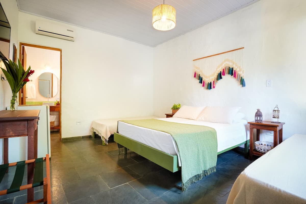 Minibar, in-room safe, soundproofing, free WiFi