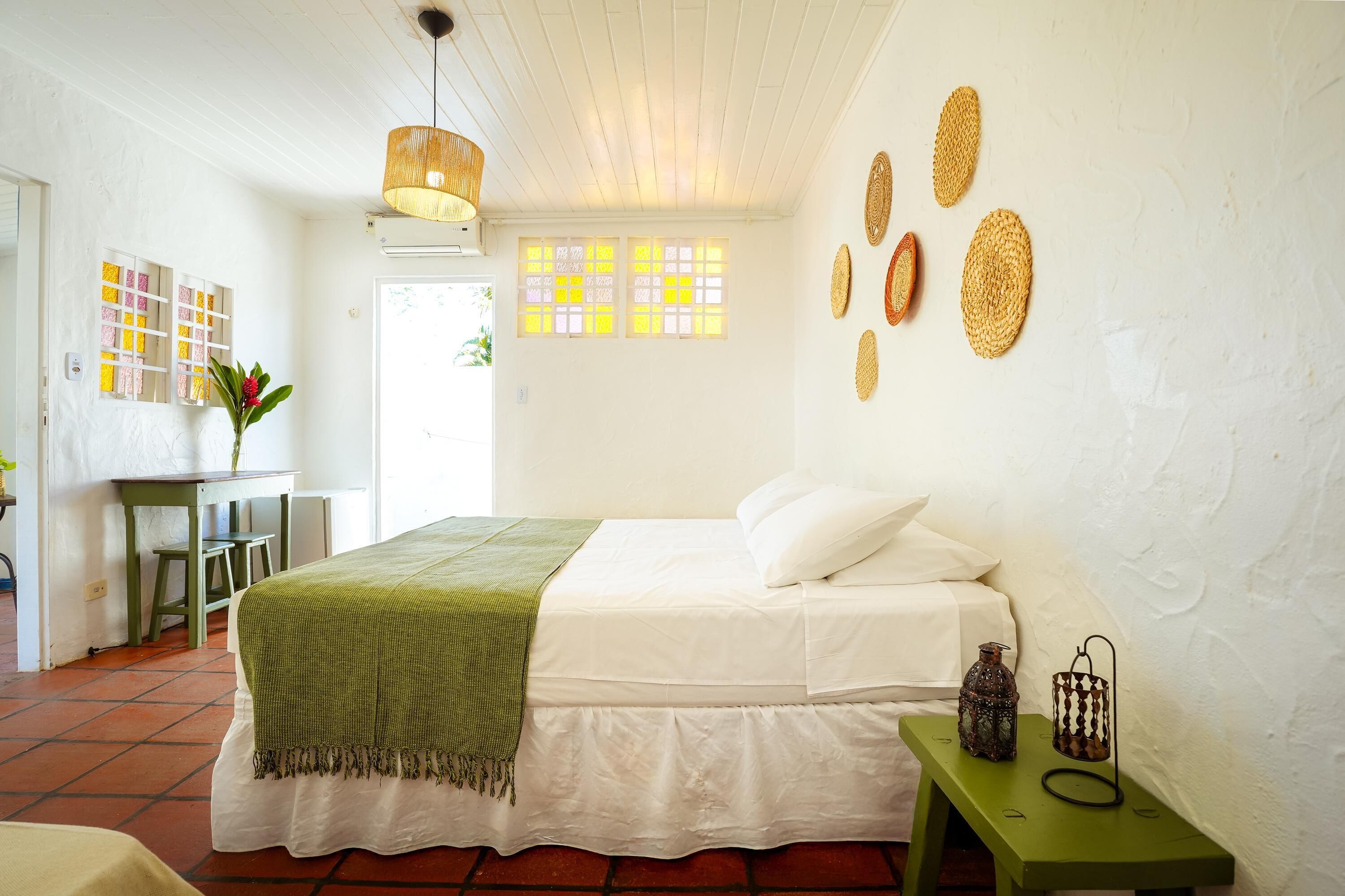 Minibar, in-room safe, soundproofing, free WiFi