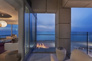 Sea One Suite | Living area