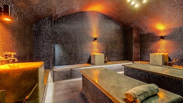 Salas de tratamiento para parejas, sauna y baño de vapor