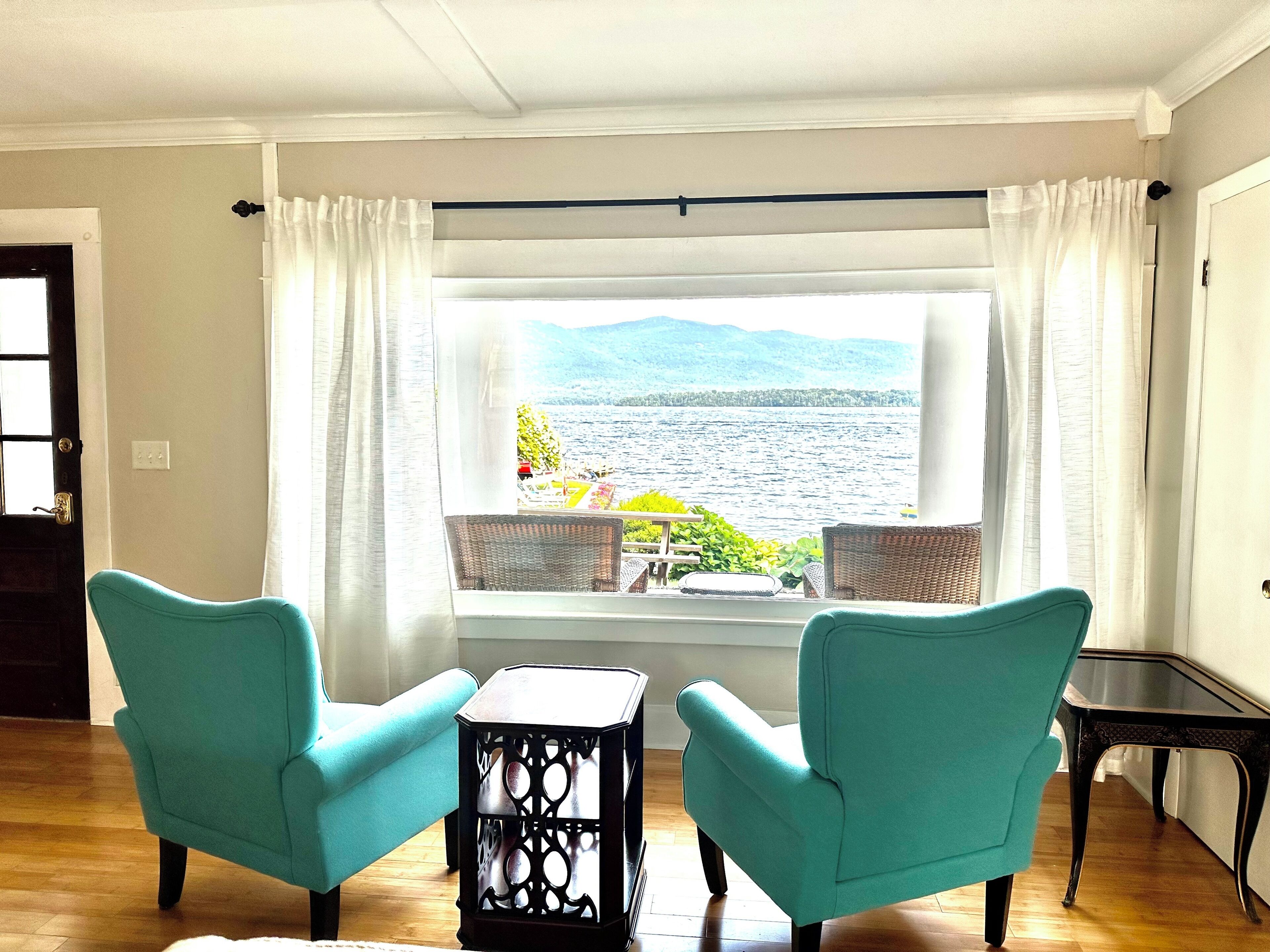 Superior House, 6 Bedrooms, Lake View | Free WiFi, bed sheets