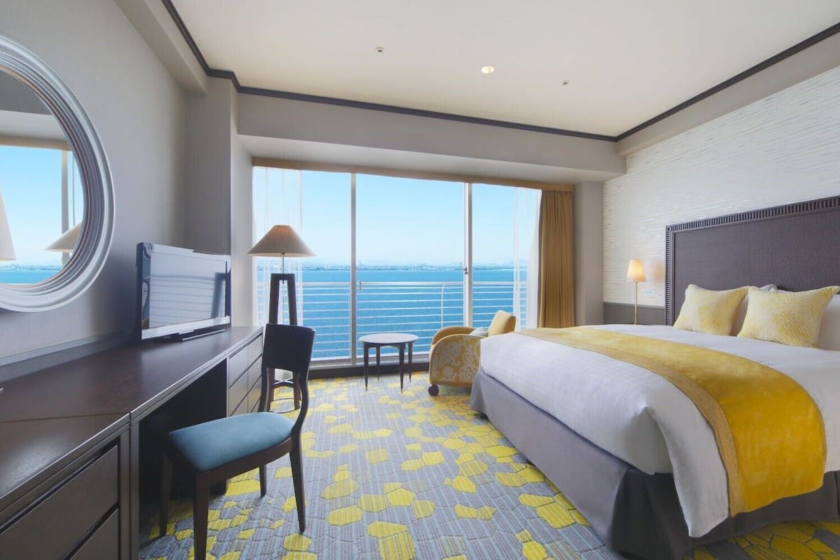 In-room safe, desk, blackout drapes, iron/ironing board (on request)