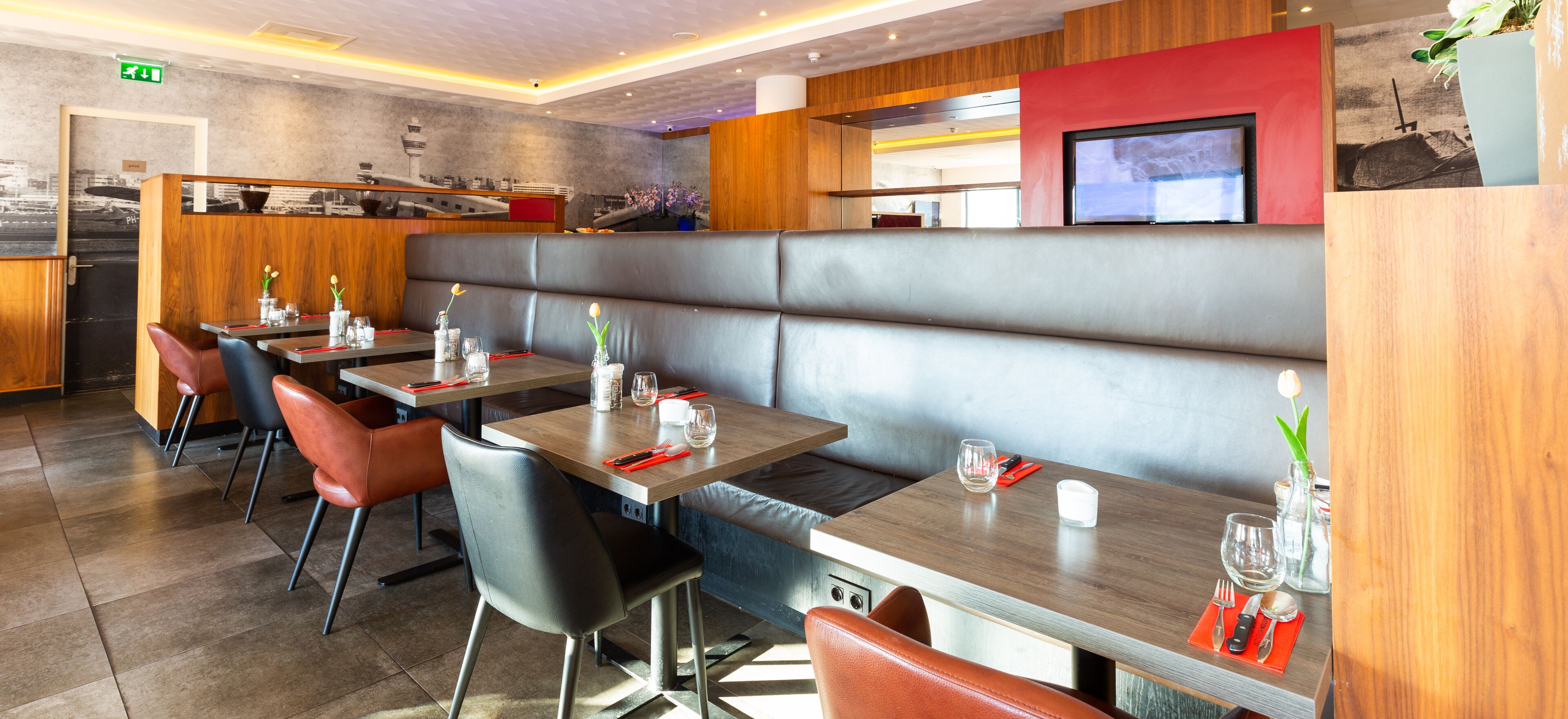 lunch and dinner served