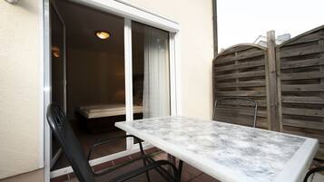 Standard Double Room, 1 Queen Bed | Terrace/patio