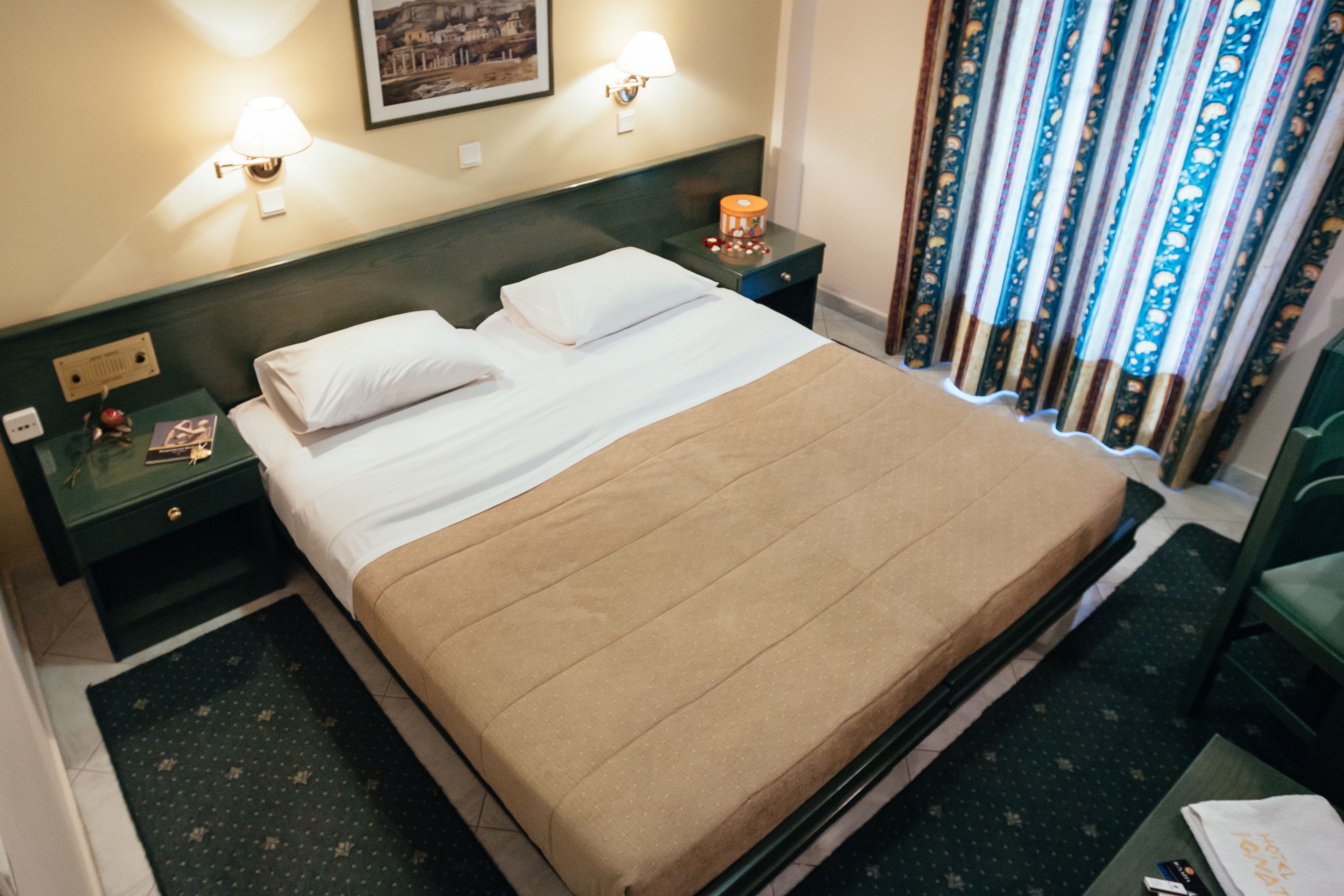 1 bedroom, in-room safe, soundproofing, free cots/infant beds