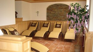 Trattamenti per il corpo, aromaterapia, massaggi “deep tissue”