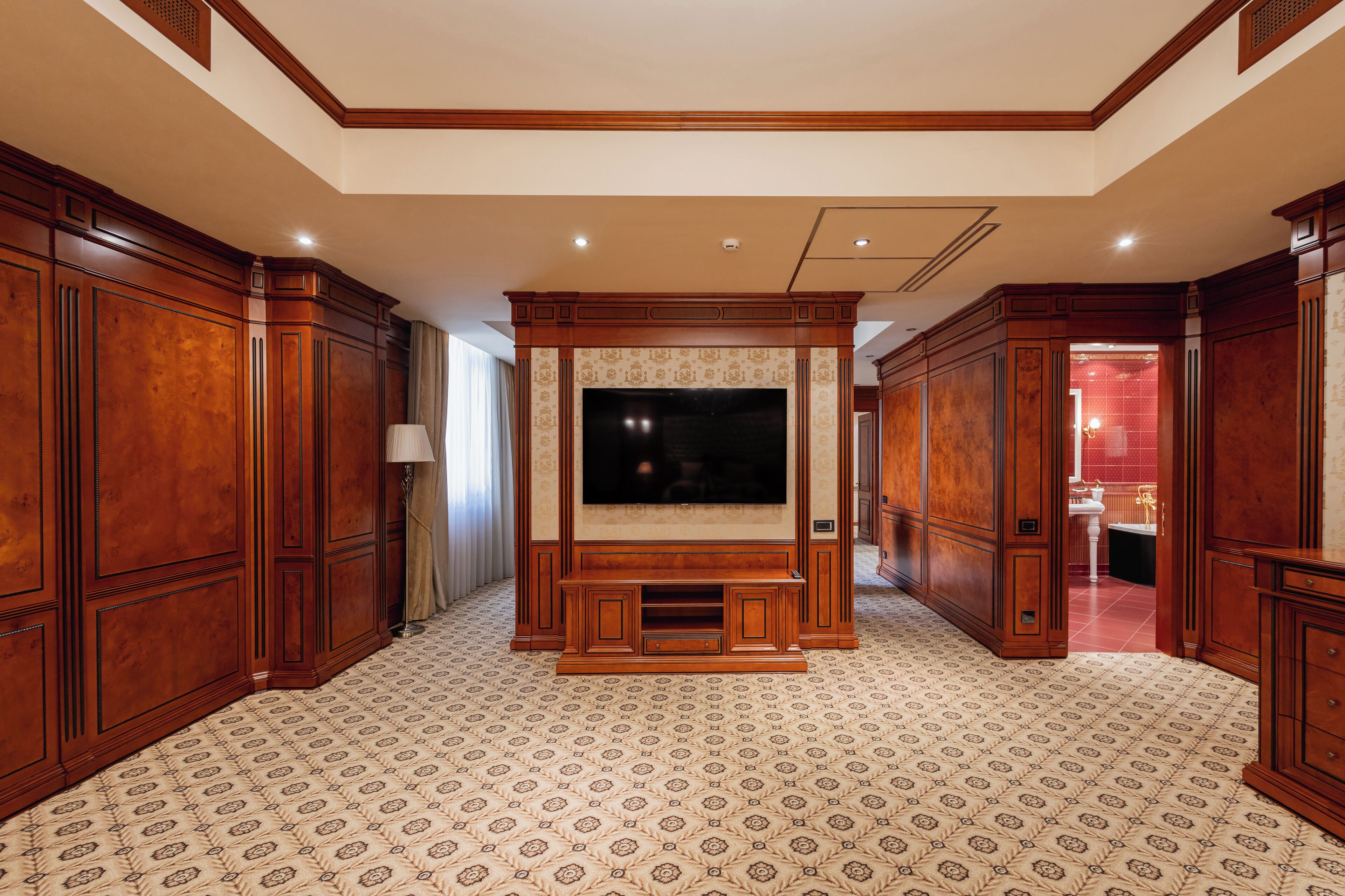 presidential studio suite | 1 bedroom, minibar, in-room safe, individually decorated