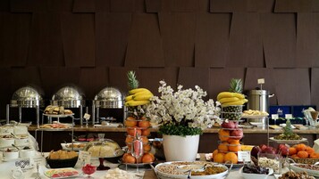 Daily buffet breakfast (AMD 9500 per person)