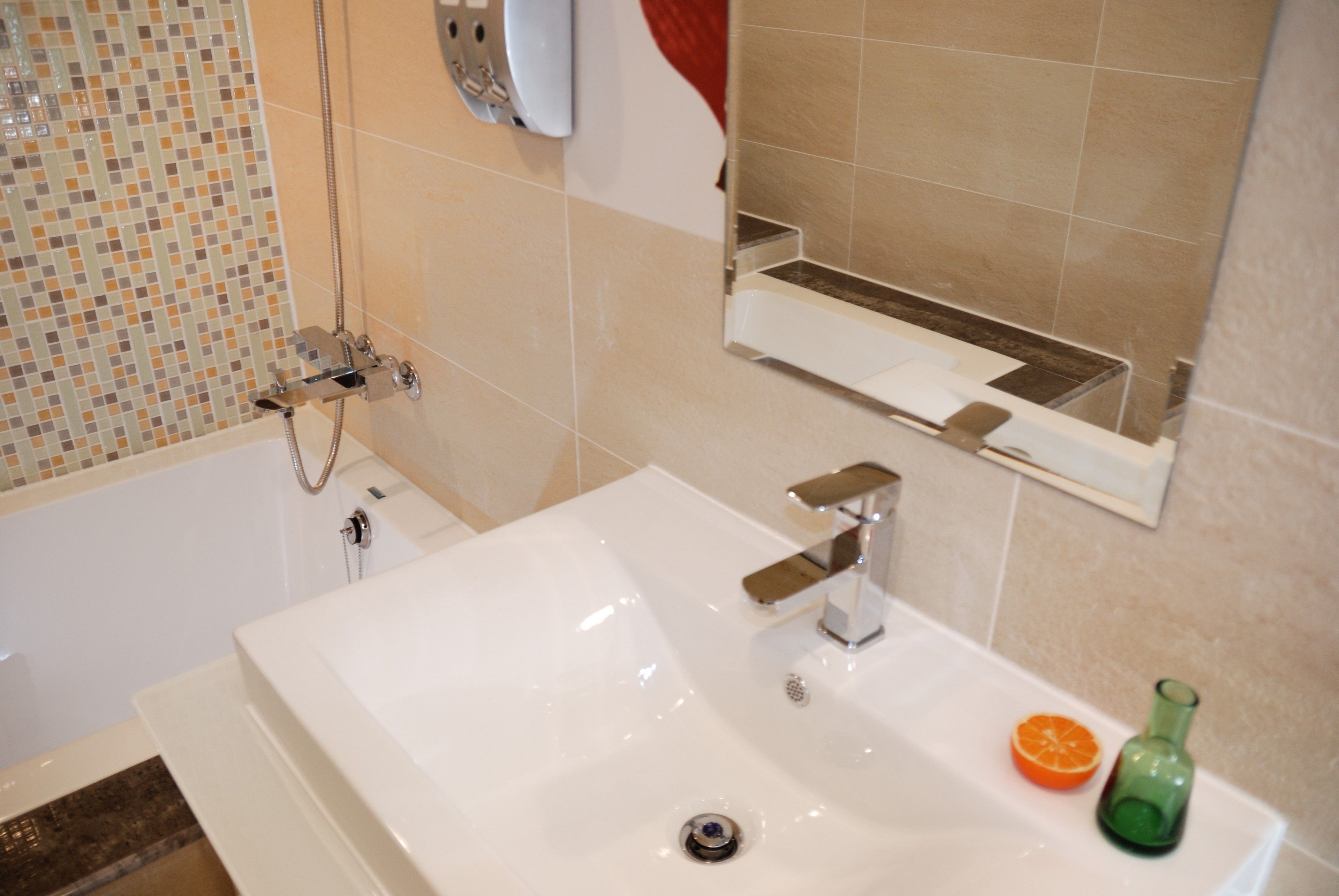 standard double-no window | bathroom | combined shower/bathtub, deep-soaking bathtub, hair dryer, slippers