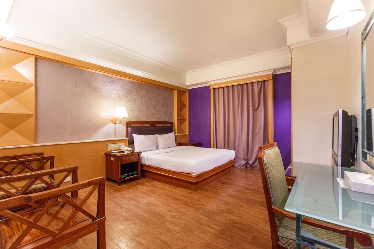 1 chambre, articles gratuits dans le mini-bar, bureau