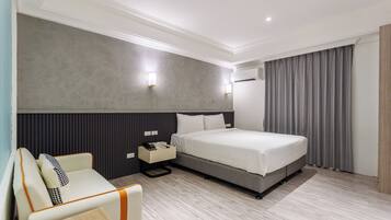 Senior Room | Free minibar, desk, laptop workspace, blackout drapes