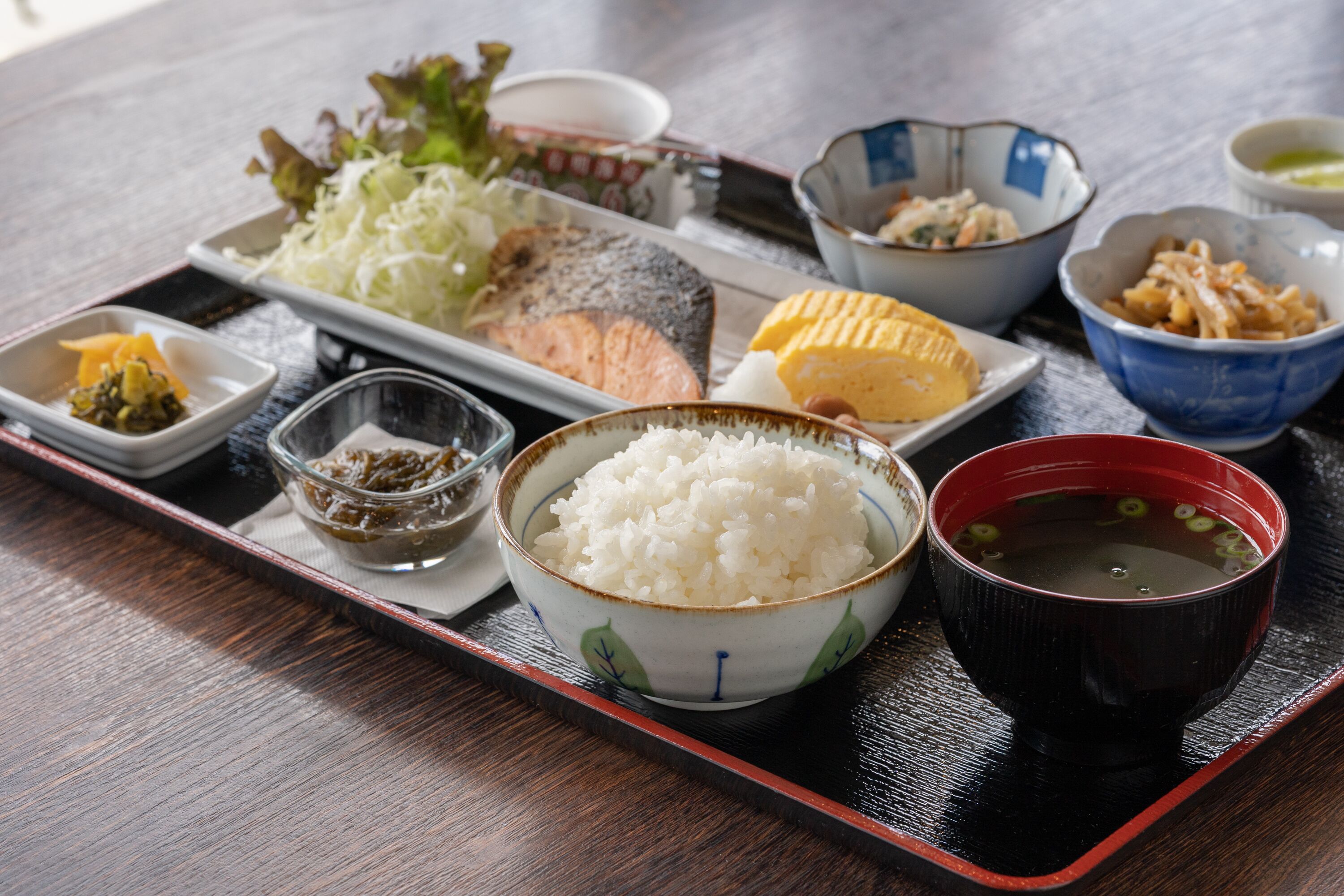 daily full breakfast (jpy 1500 per person)