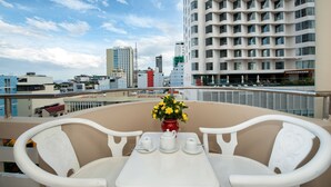 Deluxe Room, Sea View | Balcony - Palm Beach Hotel (Nha Trang)