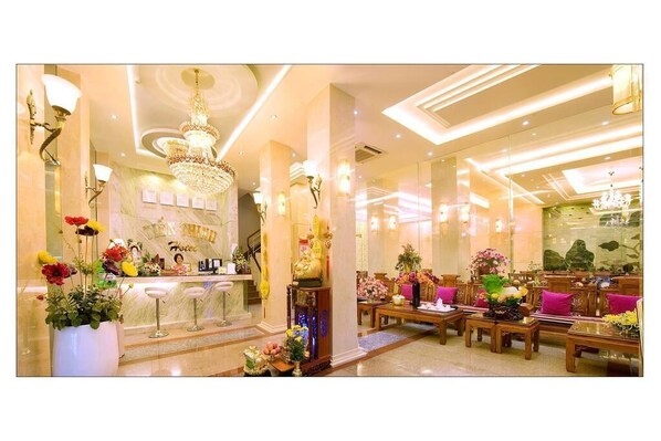 View from property - Tien Thinh Hotel (Da Nang)