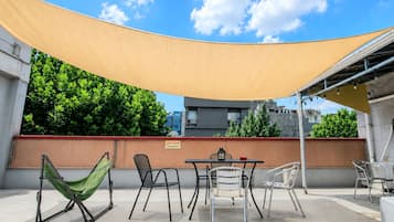 1. Mini Single Room | Terrace/patio