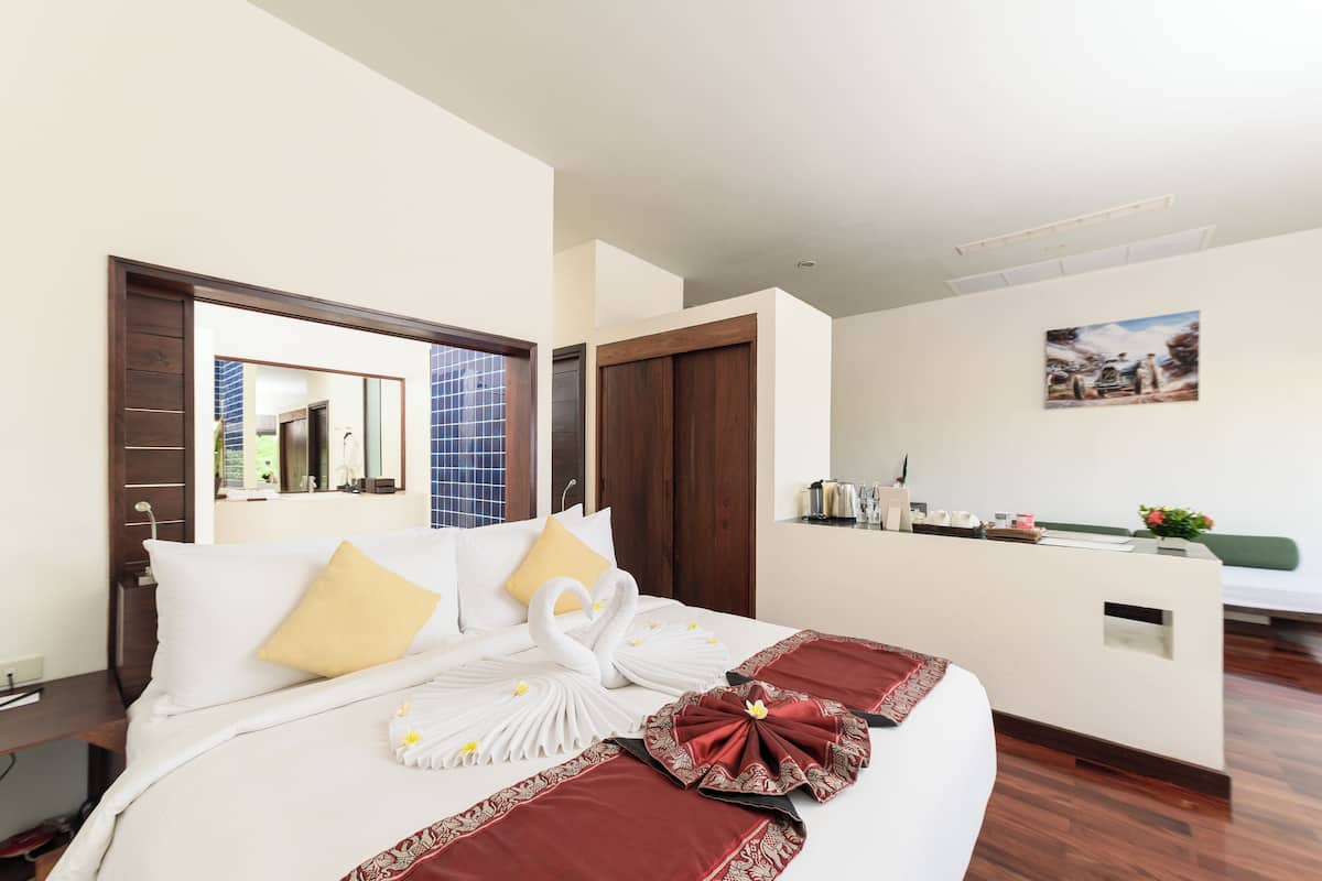 1 bedroom, minibar, in-room safe, individually decorated
