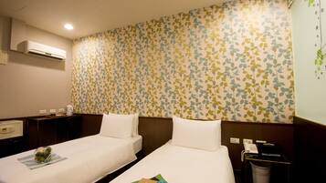 Standard Room, 2 Twin Beds | Desk, iron/ironing board, free cribs/infant beds, bed sheets