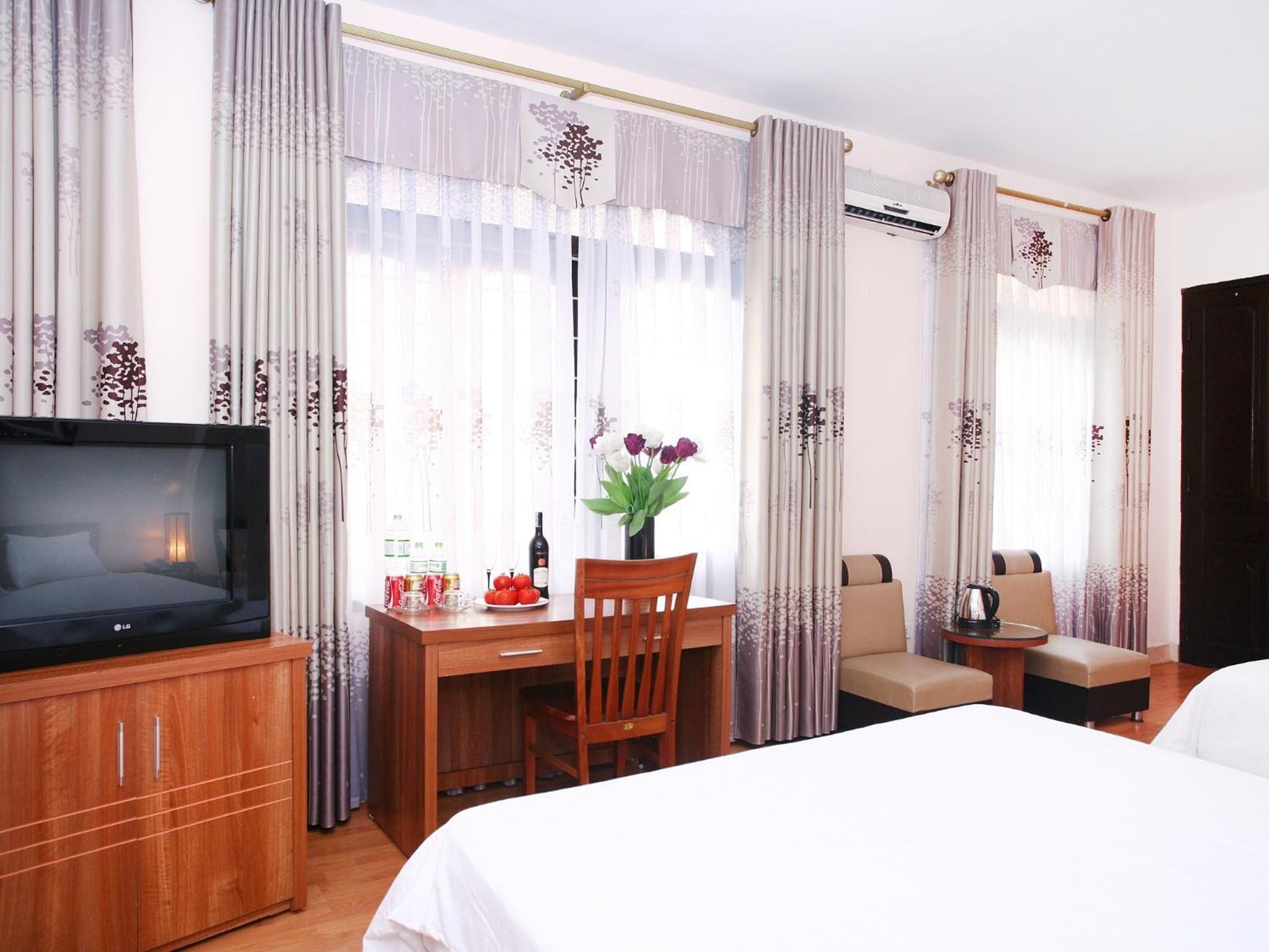 1 bedroom, desk, laptop workspace, free wifi