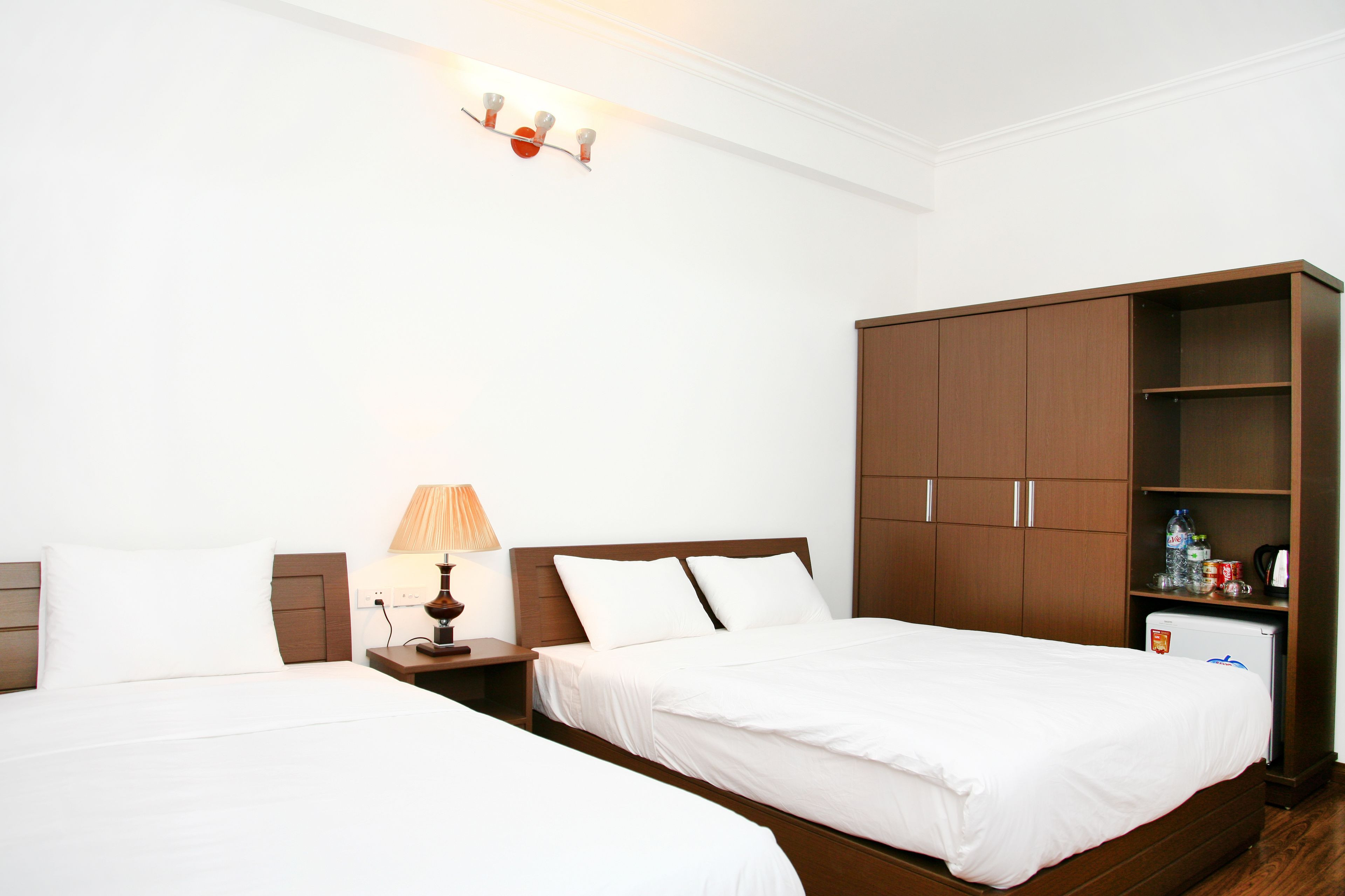 family room, balcony | 1 bedroom, desk, laptop workspace, free wifi