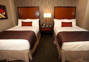 1 Schlafzimmer, Minibar (mit einigen kostenlosen Artikeln), Schreibtisch