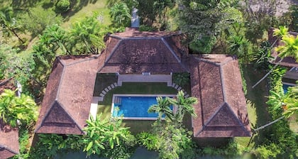 Bor Saen Pool Villa