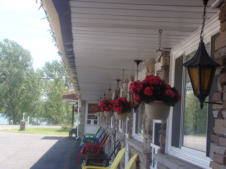 Fachada da propriedade