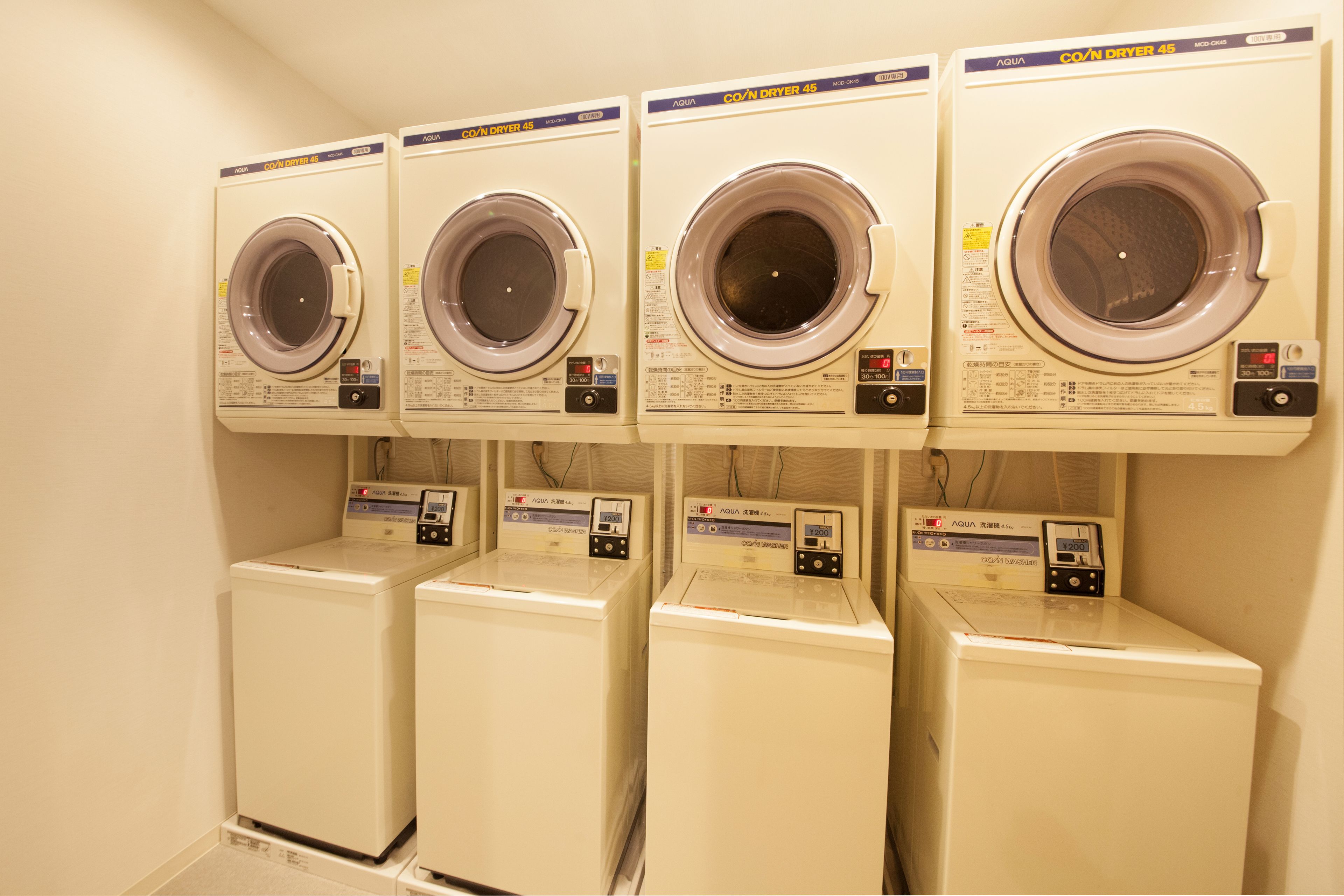 Foto - Ueno Station Hostel Oriental 1 Male Only