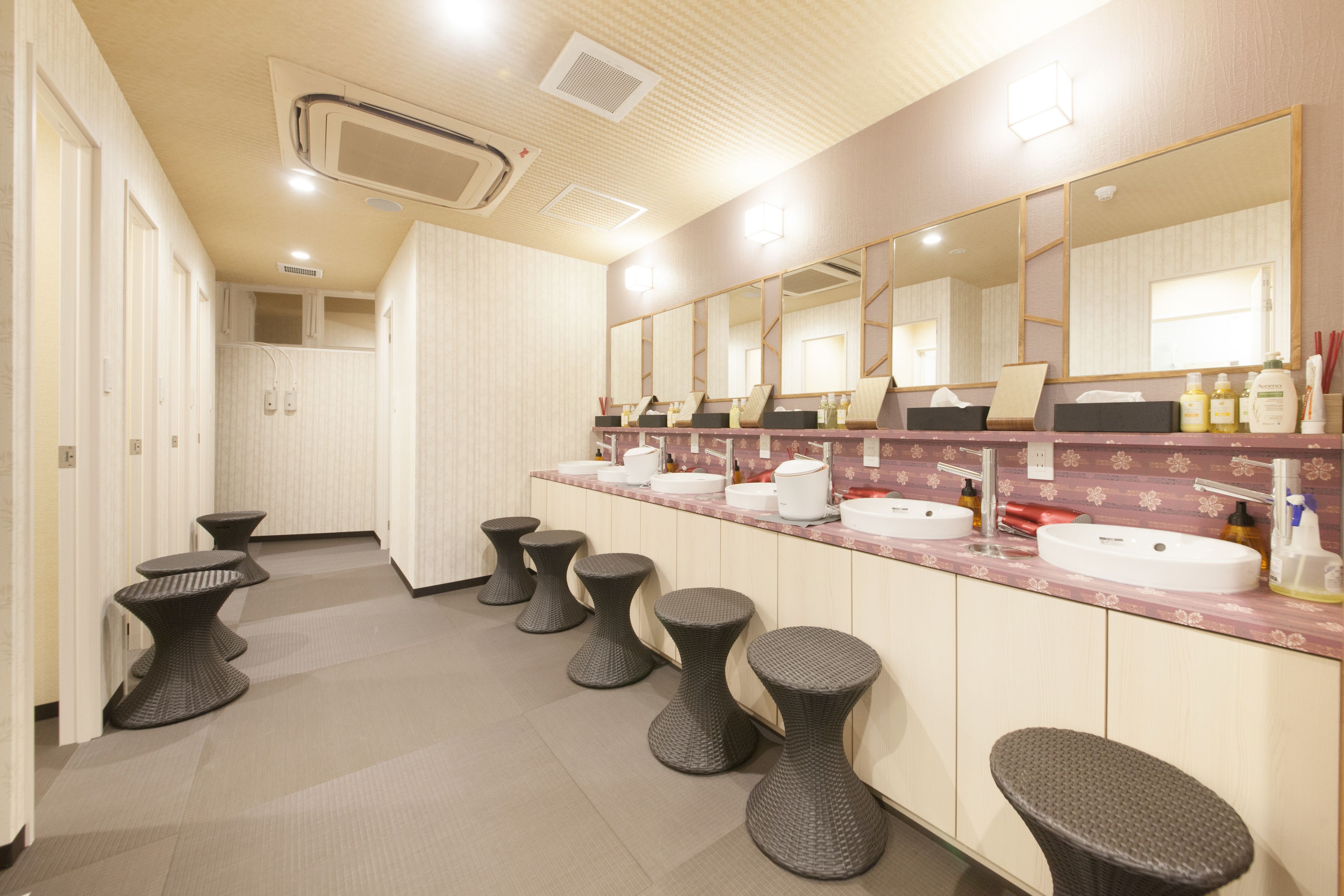 Foto - Ueno Station Hostel Oriental 1 Male Only