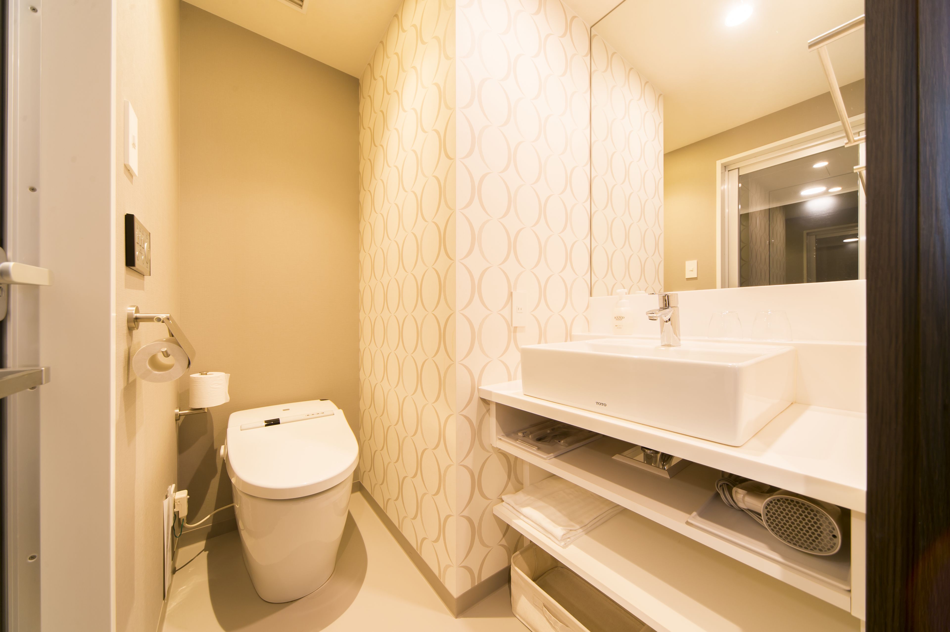 separate bathtub and shower, deep-soaking bathtub, free toiletries