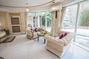 Dream Villa | Living area - Lohagarh Fort Resort (Amer)