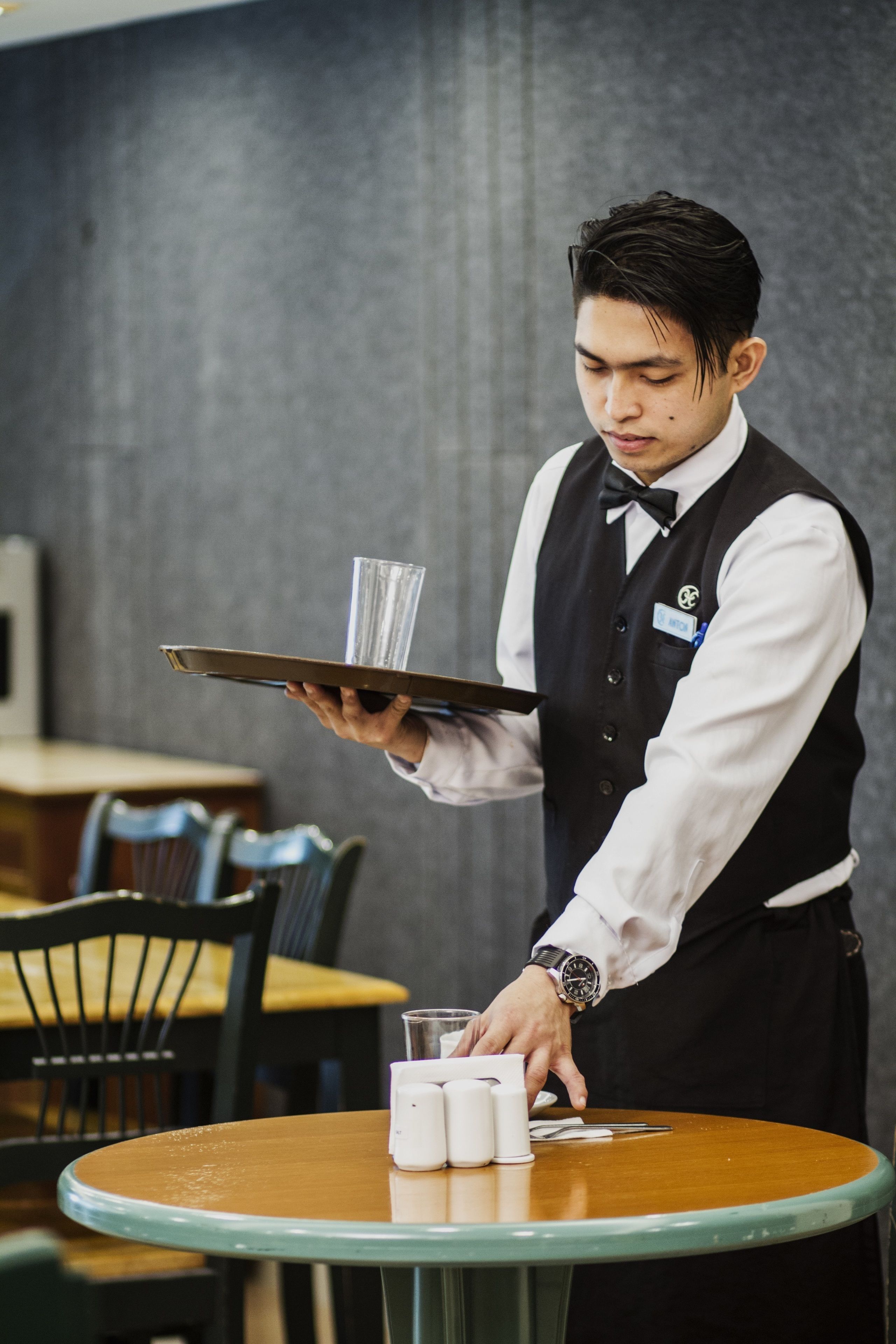 Spécialités Cuisine locale et internationale