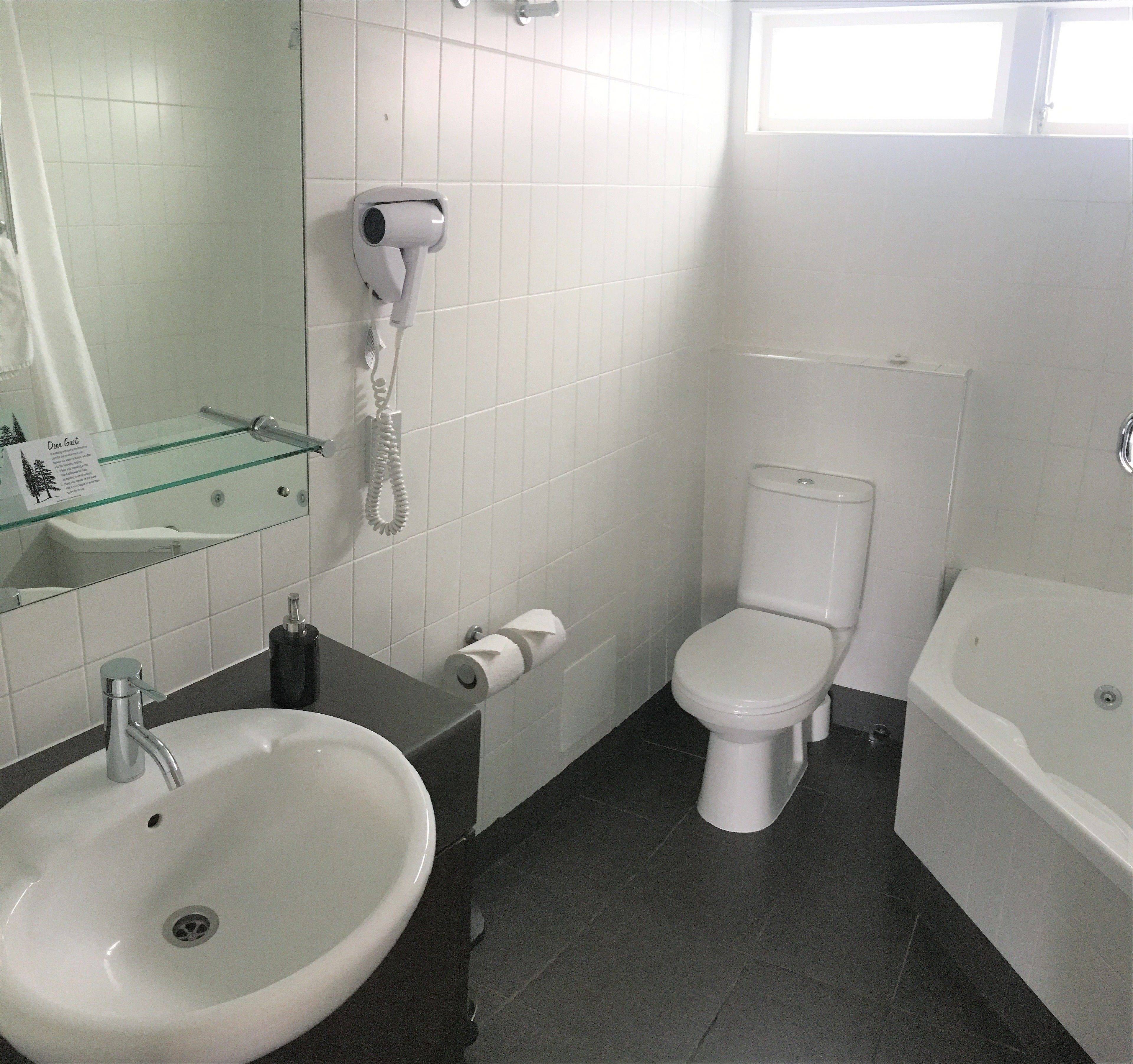 Photo - Abaco on Jervois