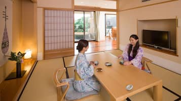 朝食 (和食)、毎日提供 (有料)