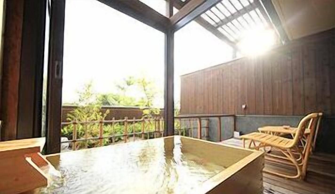Japanese Style Room with Open Air Bath, Meal at Private Room (Check in until 18:00) | Deep-soaking bathtub